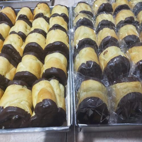 Roll bakery coklat