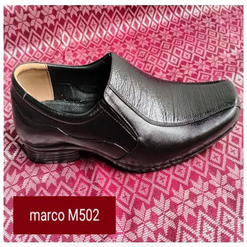 Sepatu Pria Marco M502 Hitam 40
