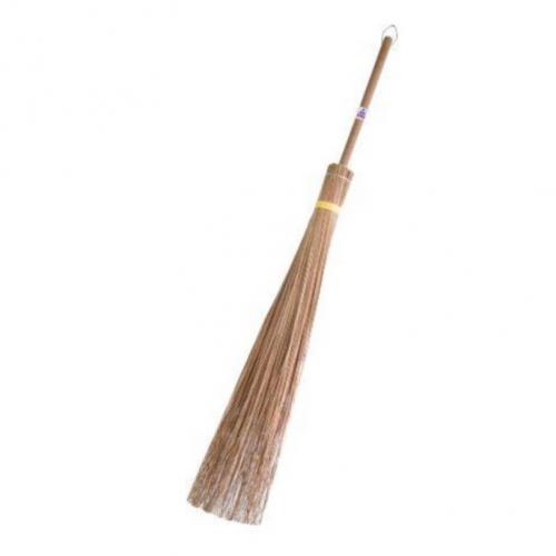 GUNUNG SEWU Medium Garden Broom 180073