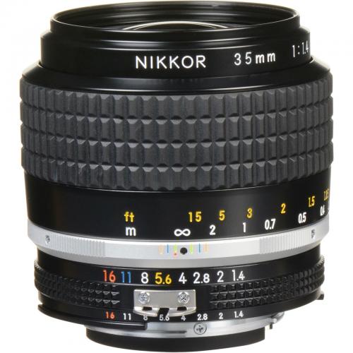 NIKON AF 35mm F/1.4 Nikkor Lens