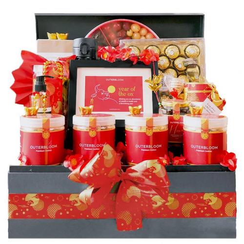Outerbloom Signature CNY Luxury Hampers